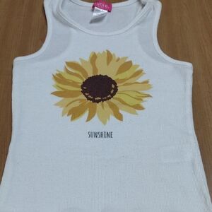 Zunie White Tank Top with Sunflower Design